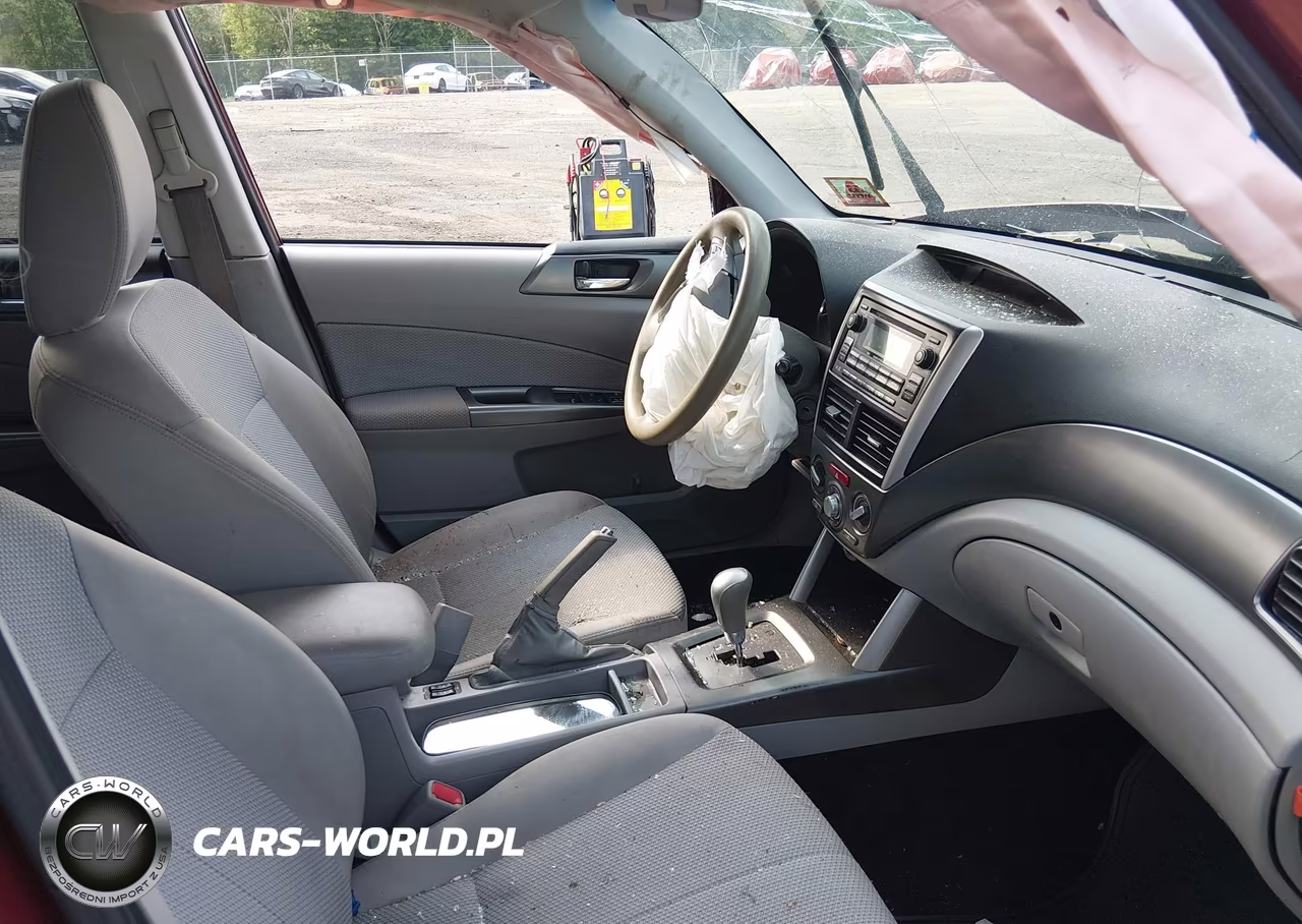 2013 Subaru Forester 2.5X Premium VIN:JF2SHADC6DH430149 - 5