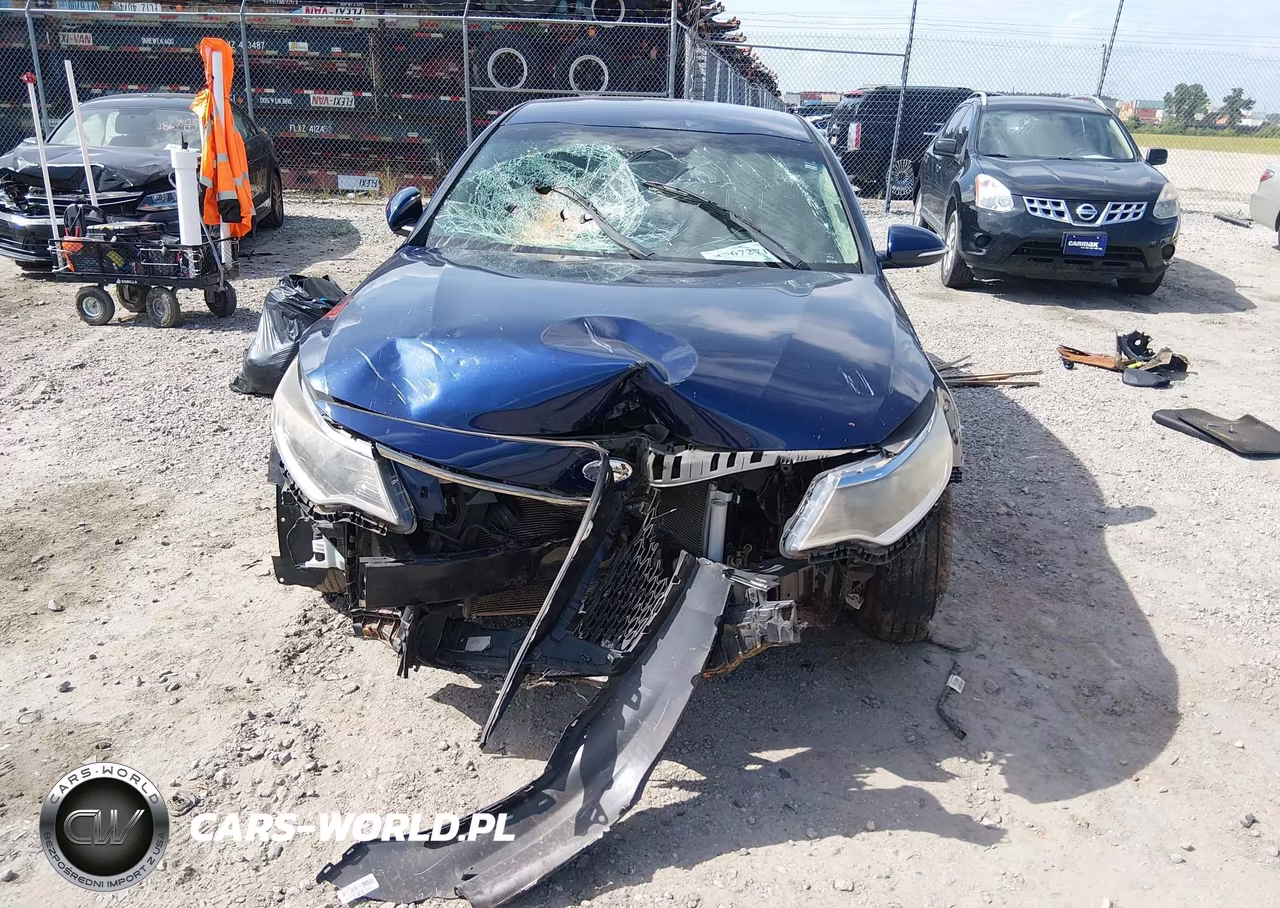 2018 Kia Optima Lx VIN:5XXGT4L38JG226547 - 13