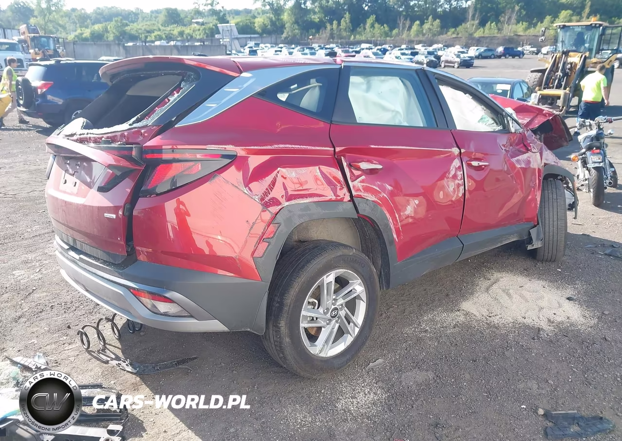 2025 Hyundai Tucson Se VIN:5NMJACDEXSH553928 - 4