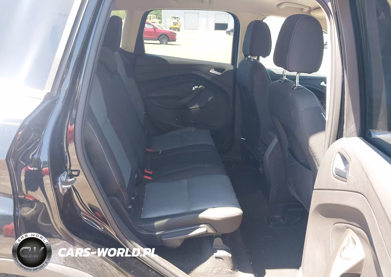 2017 Ford Escape Se VIN:1FMCU0GD8HUE00415 - 8