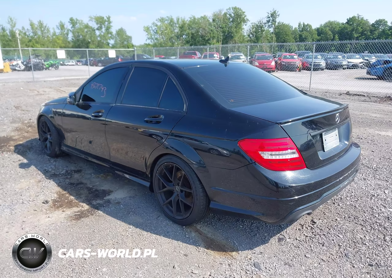 2012 Mercedes-Benz C 300 Luxury 4Matic-Sport 4Matic VIN:WDDGF8BB5CR193259 - 3