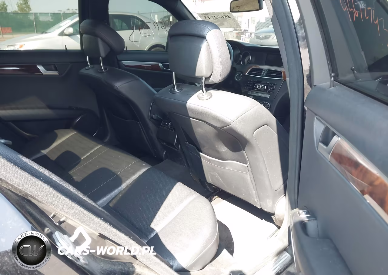 2012 Mercedes-Benz C 300 Luxury 4Matic-Sport 4Matic VIN:WDDGF8BB5CR193259 - 8