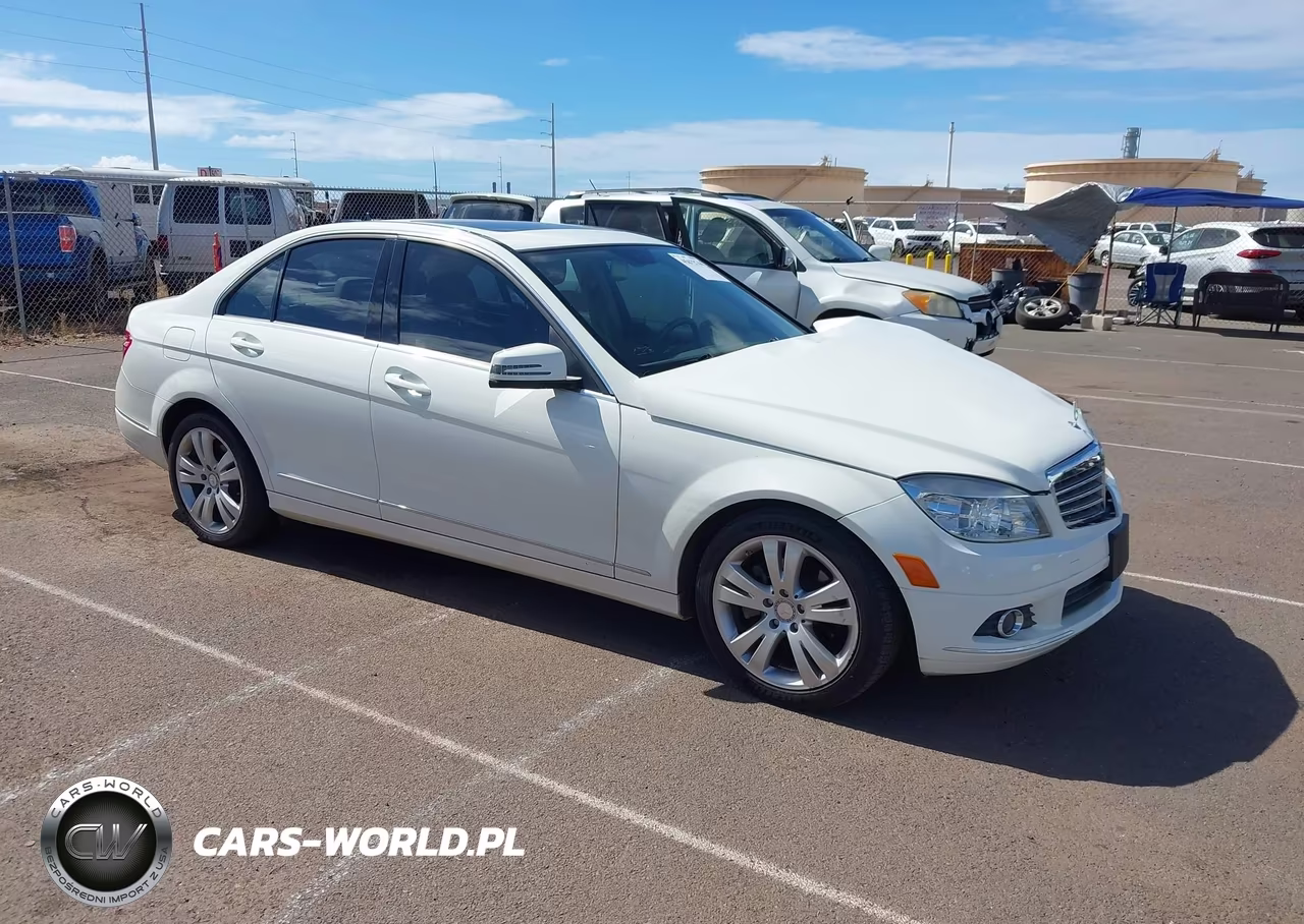 2010 Mercedes-Benz C 300 Luxury