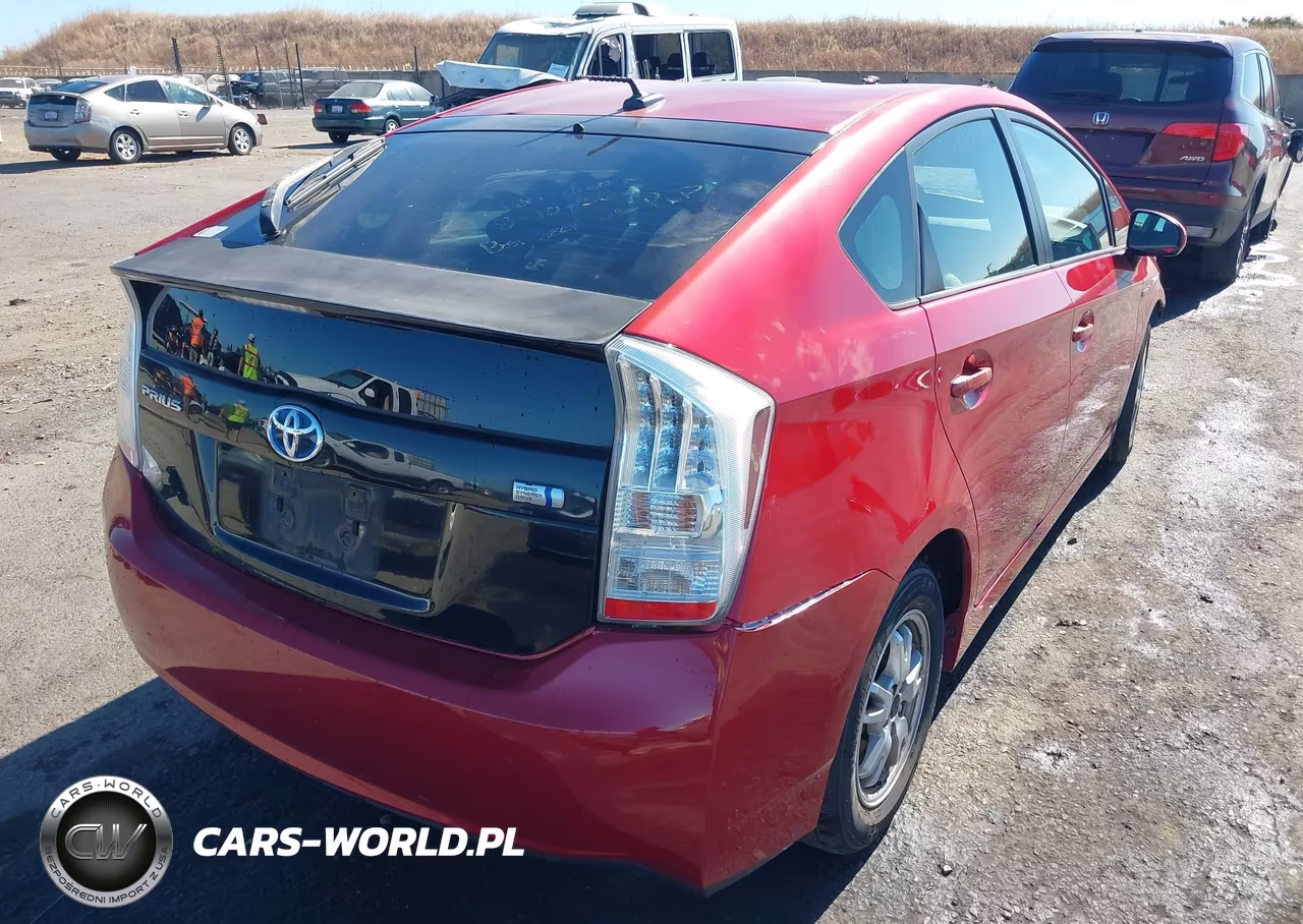 2011 Toyota Prius Two VIN:JTDKN3DU2B0257205 - 4