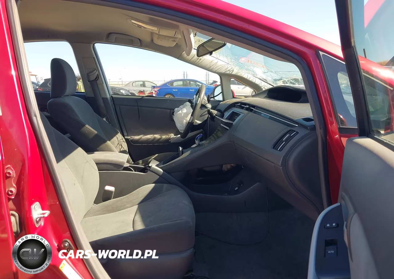 2011 Toyota Prius Two VIN:JTDKN3DU2B0257205 - 5