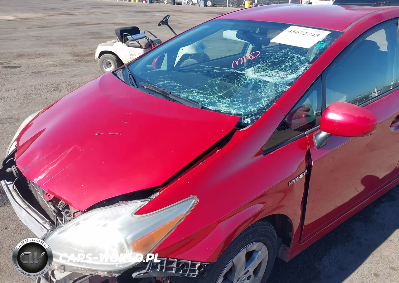 2011 Toyota Prius Two VIN:JTDKN3DU2B0257205 - 6