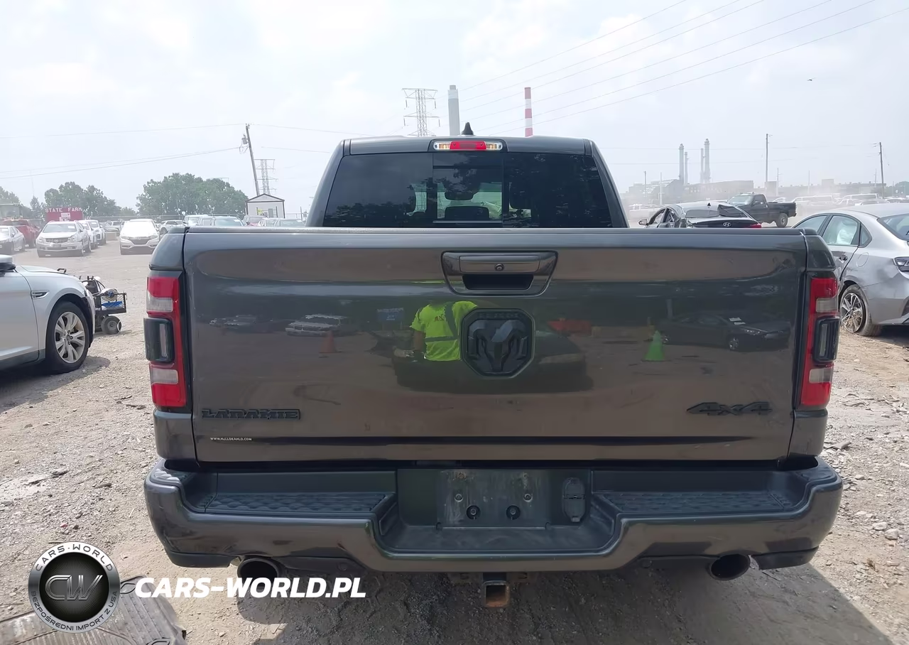 2021 Ram 1500 Laramie 4X4 6'4 Box VIN:1C6SRFRTXMN783469 - 16