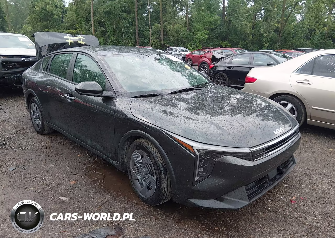 2026 Kia K4 Lx – zdjęcie 1 z 16