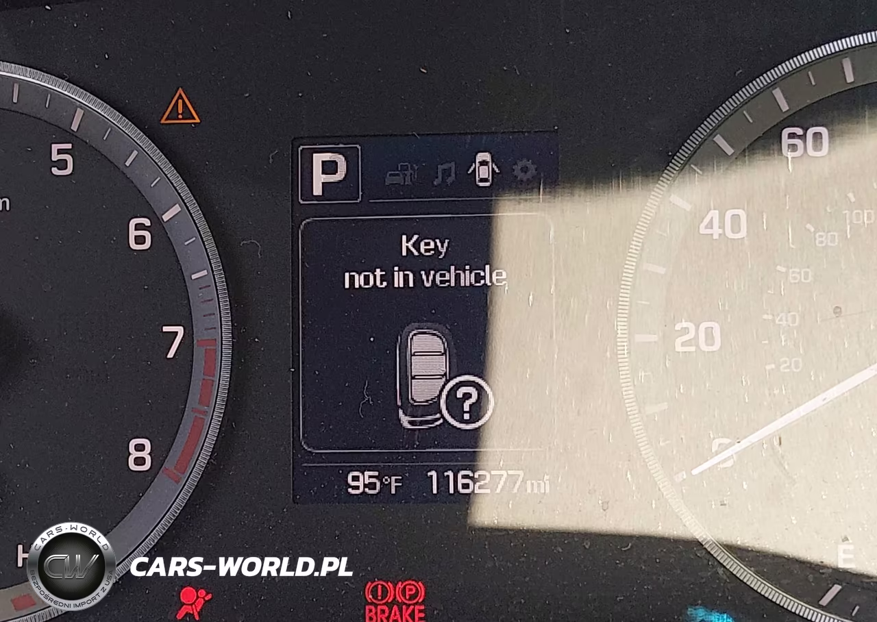 2016 Hyundai Sonata Sport VIN:5NPE34AF9GH424331 - 15