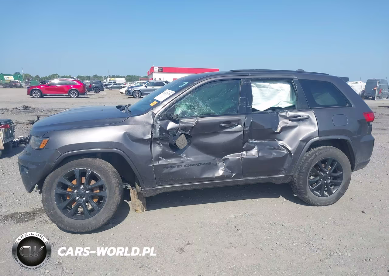 2021 Jeep Grand Cherokee Laredo X 4X4 VIN:1C4RJFAGXMC514249 - 14