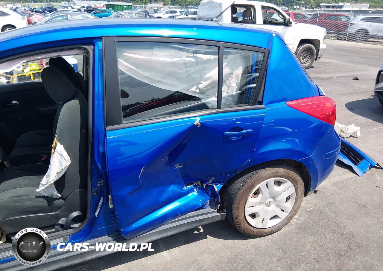 2011 Nissan Versa 1.8S VIN:3N1BC1CP0BL391545 - 18