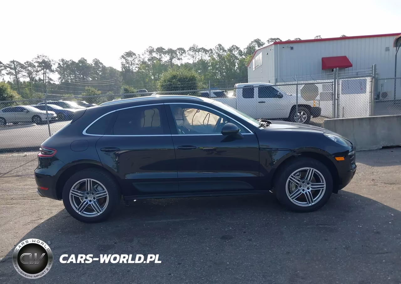 2015 Porsche Macan S VIN:WP1AB2A58FLB71413 - 13
