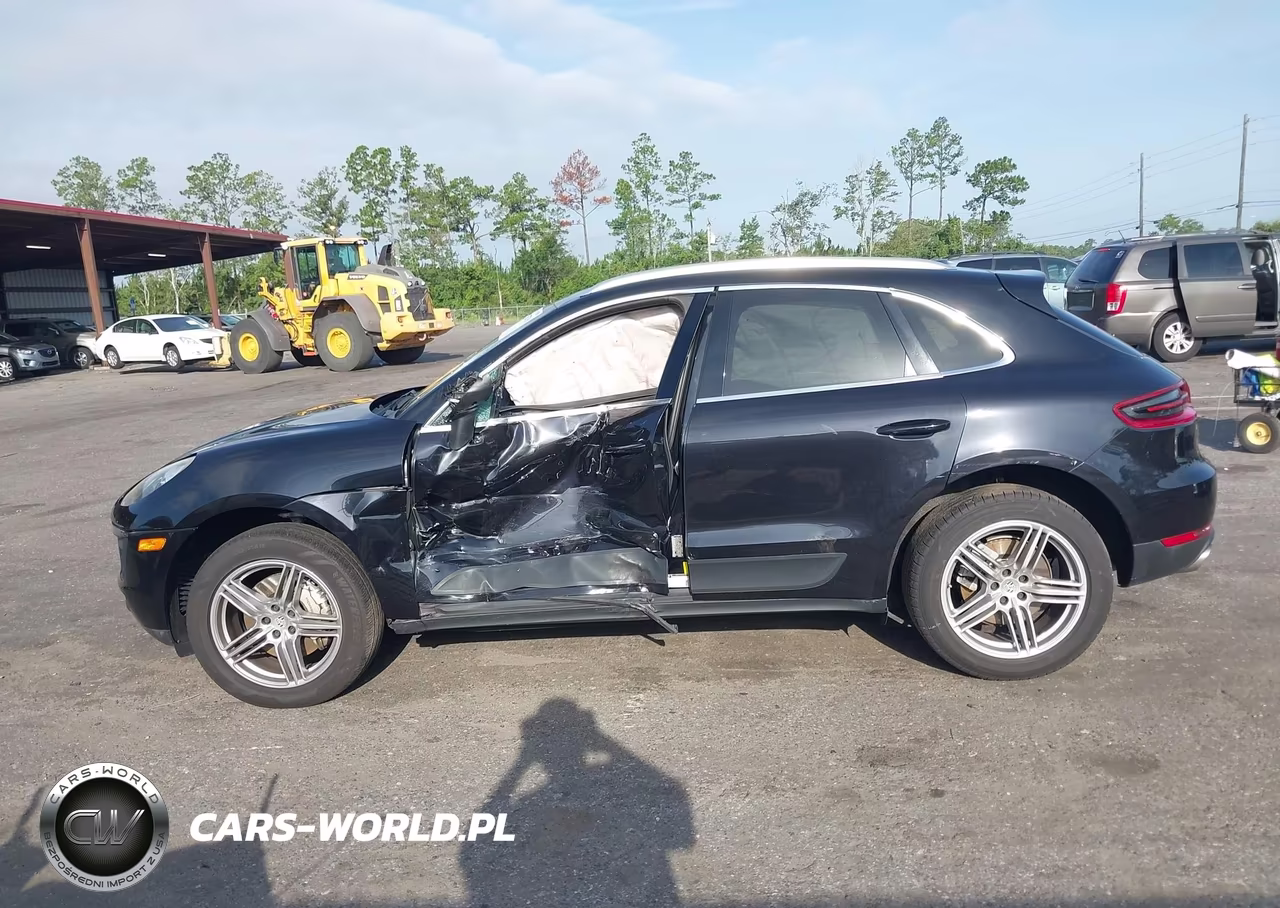 2015 Porsche Macan S VIN:WP1AB2A58FLB71413 - 14