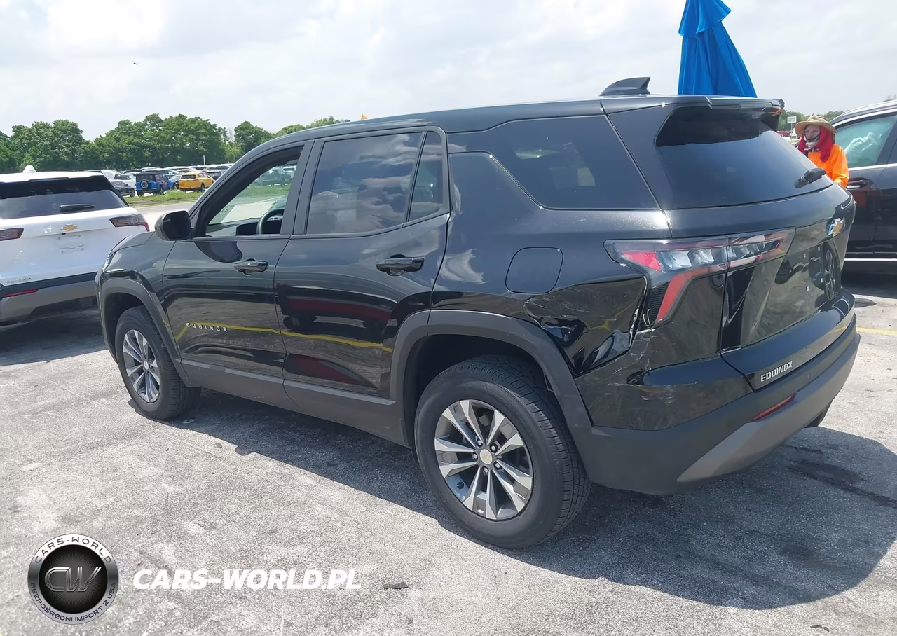 2026 Chevrolet Equinox Fwd Lt VIN:3GNAXHEG0TL288315 - 3
