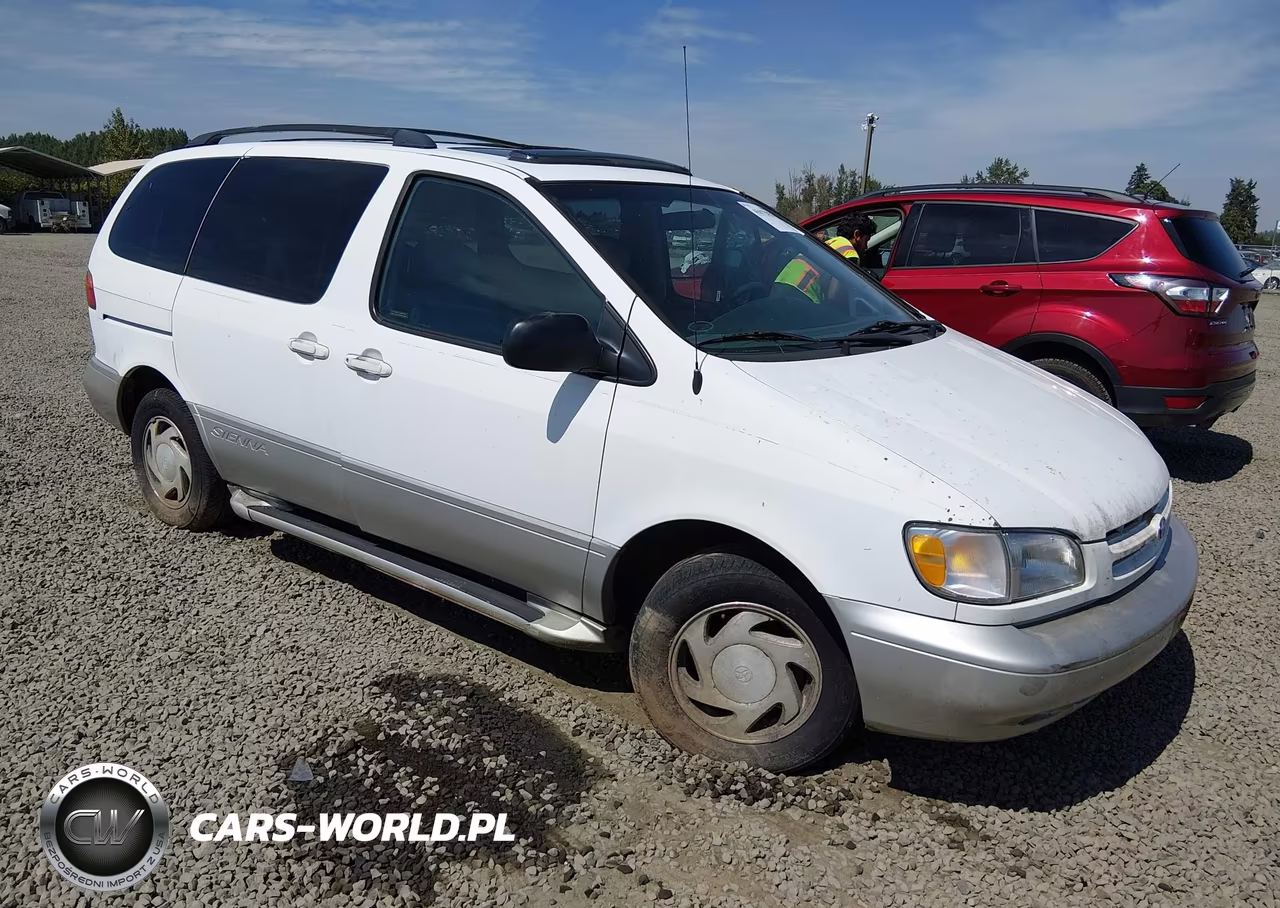 2000 Toyota Sienna Xle