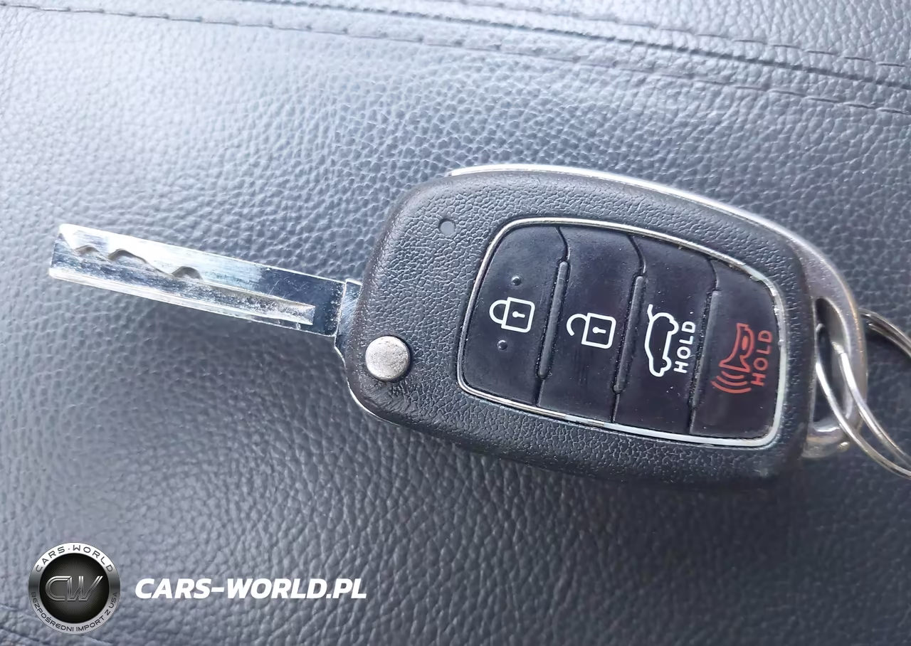 2017 Hyundai Santa Fe Sport 2.4L VIN:5XYZU3LB6HG387363 - 11