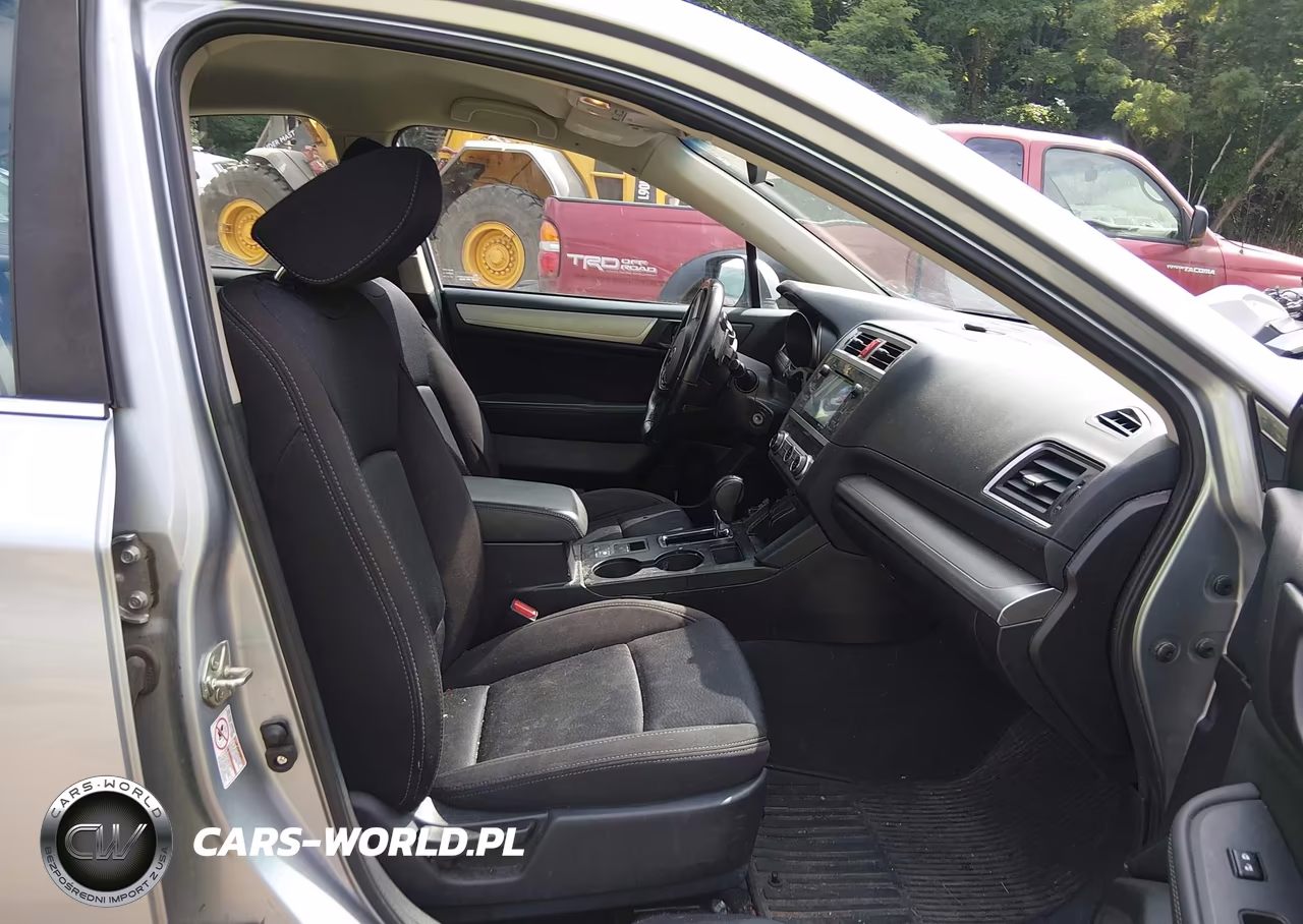 2017 Subaru Legacy 2.5I Premium VIN:4S3BNAC67H3033460 - 5