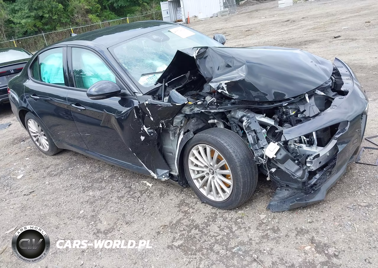2022 Alfa Romeo Giulia Sprint Awd