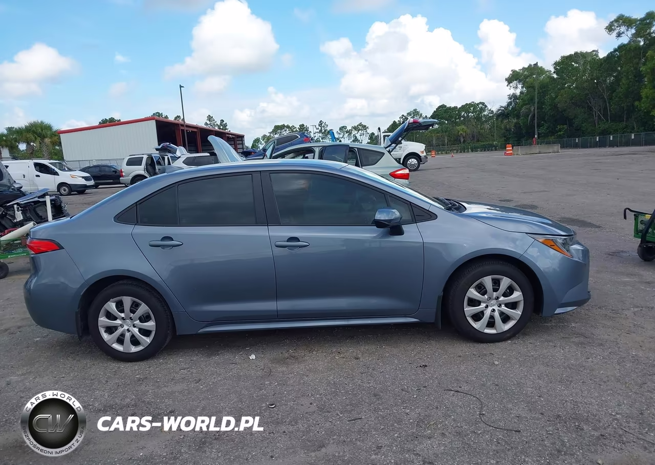2025 Toyota Corolla Le VIN:5YFB4MDE8SP349751 - 13