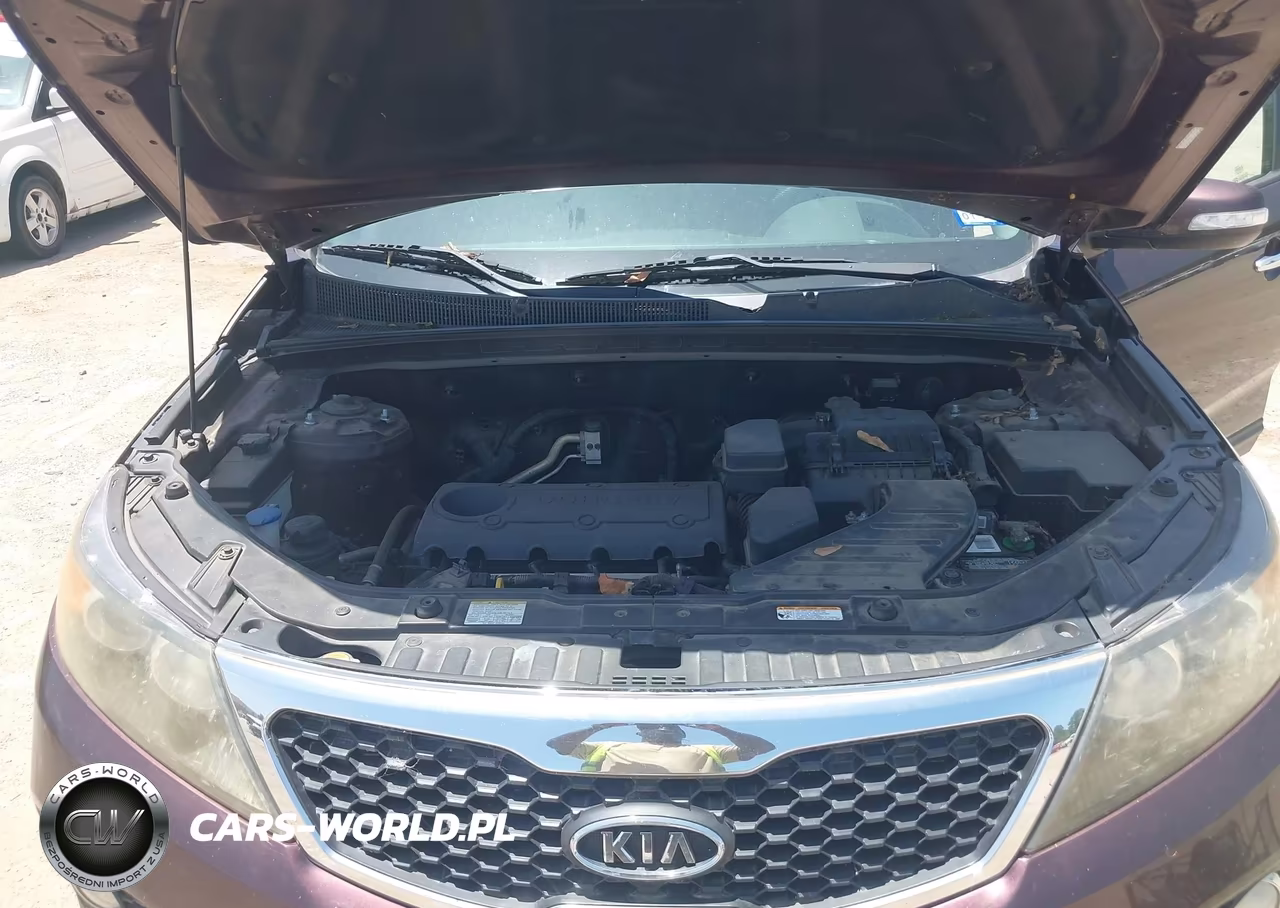2011 Kia Sorento Lx VIN:5XYKT4A11BG100815 - 10