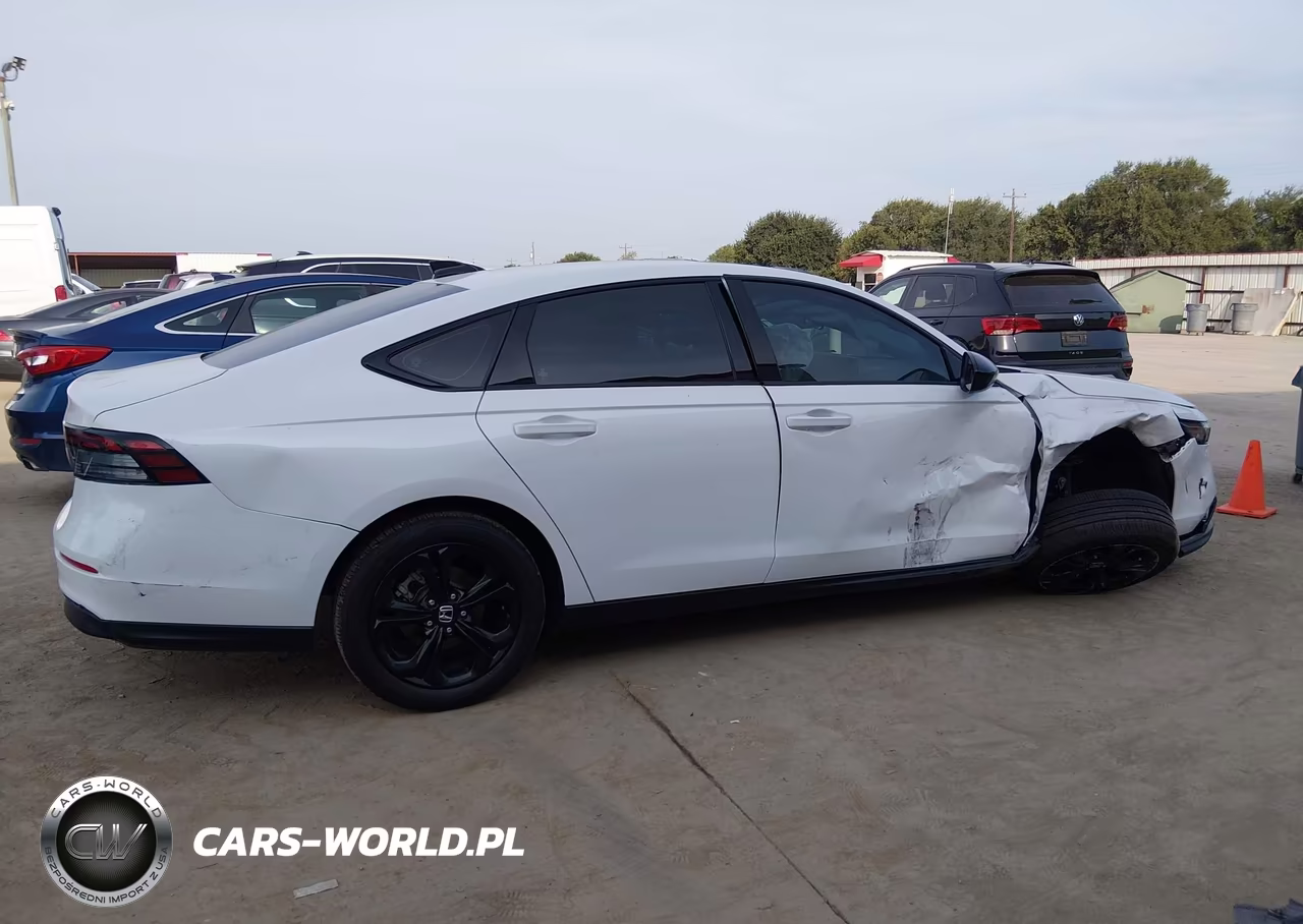 2025 Honda Accord Se VIN:1HGCY1F45SA079248 - 13