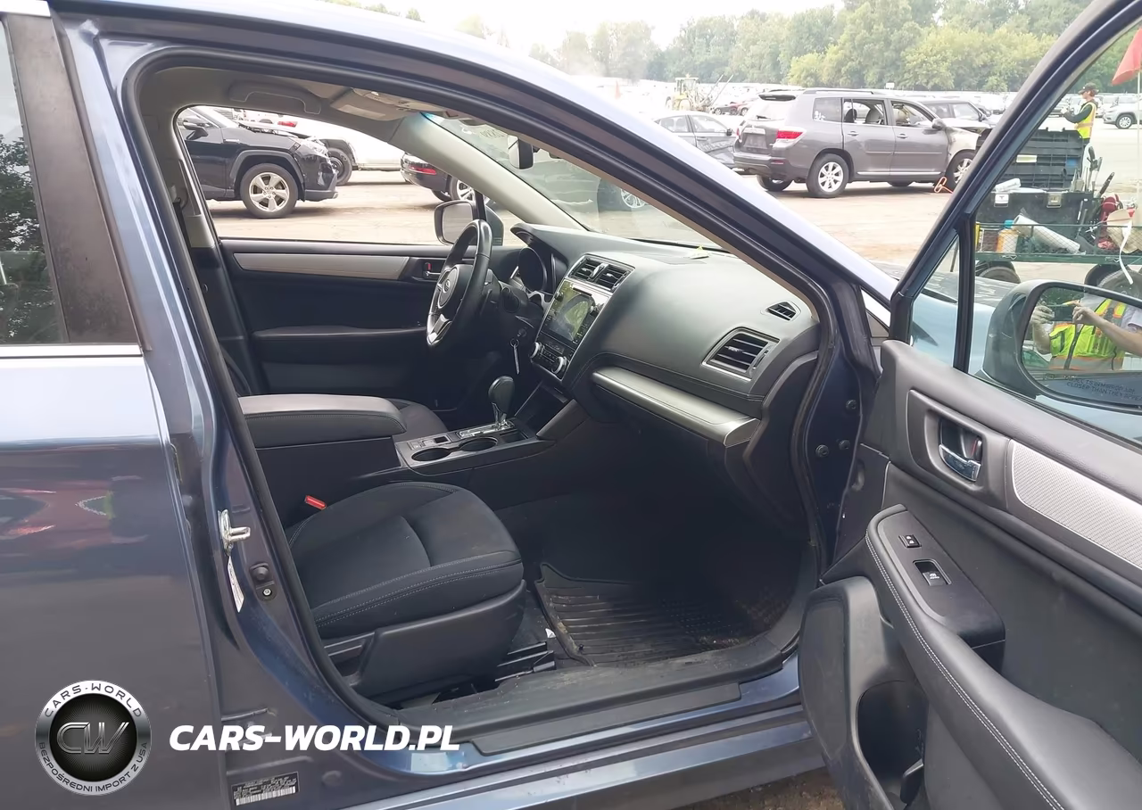 2018 Subaru Legacy 2.5I Premium VIN:4S3BNAF6XJ3033955 - 5