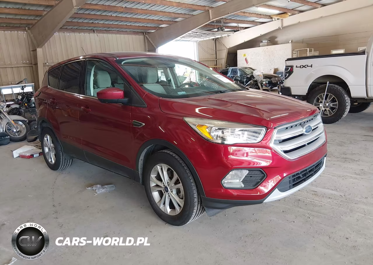 2019 Ford Escape Se VIN:1FMCU0GD3KUB32204 - 1
