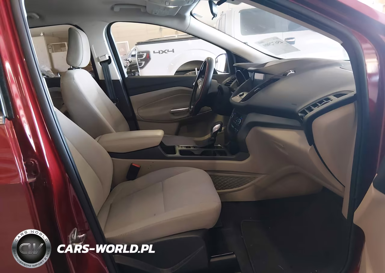 2019 Ford Escape Se VIN:1FMCU0GD3KUB32204 - 5