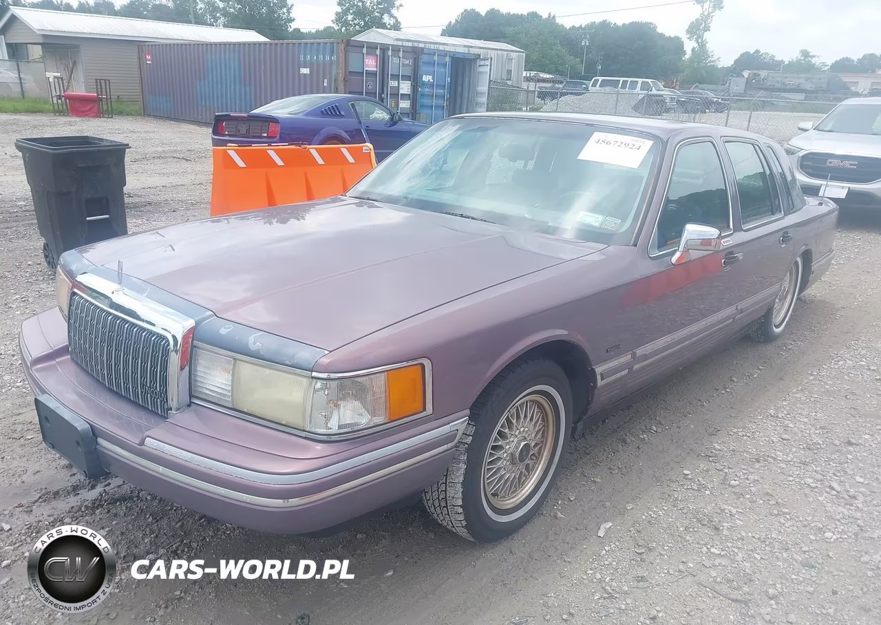 1994 Lincoln Town Car Executive VIN:1LNLM81W6RY632353 - 2