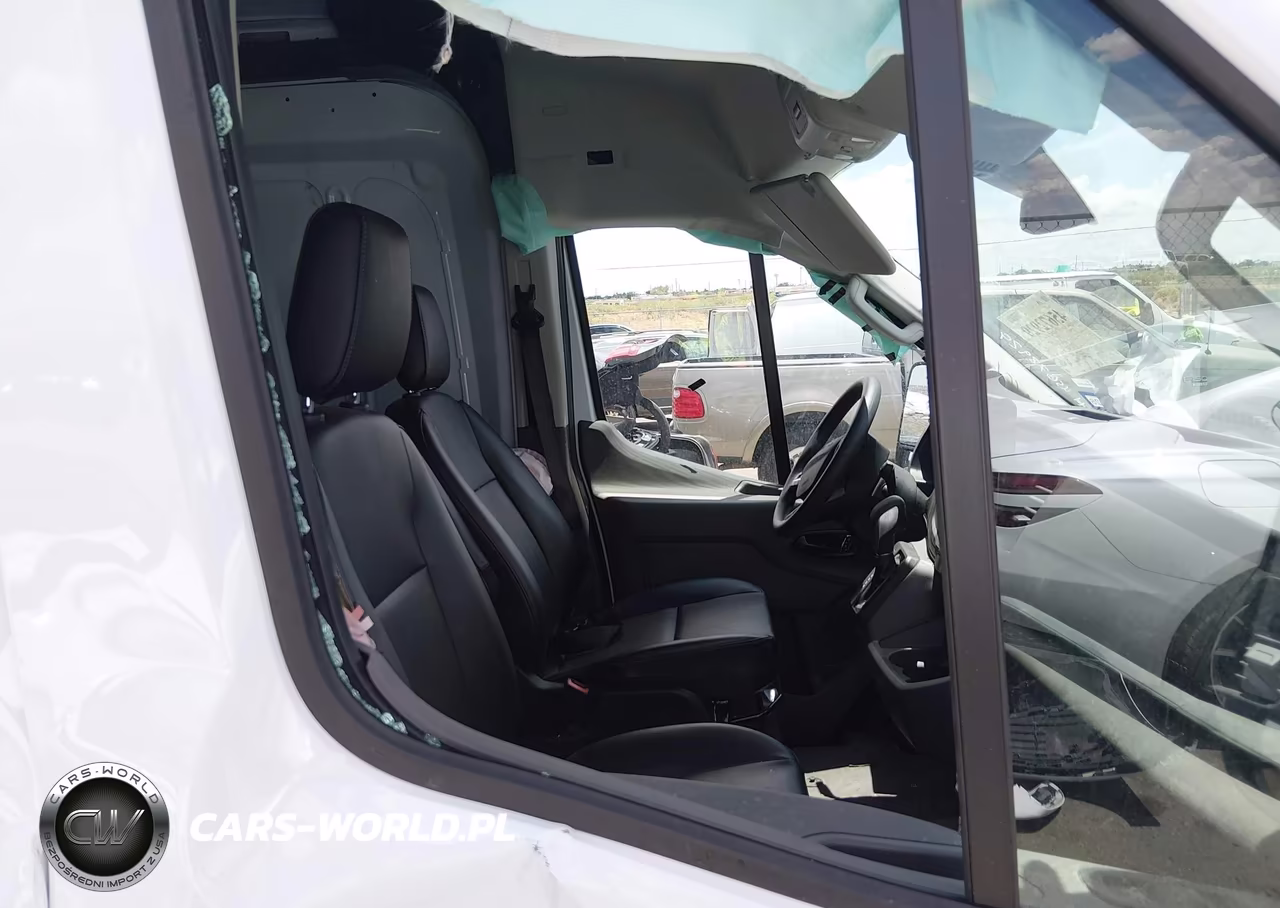 2026 Ford Transit-250 VIN:1FTBR1C82TKA91576 - 5