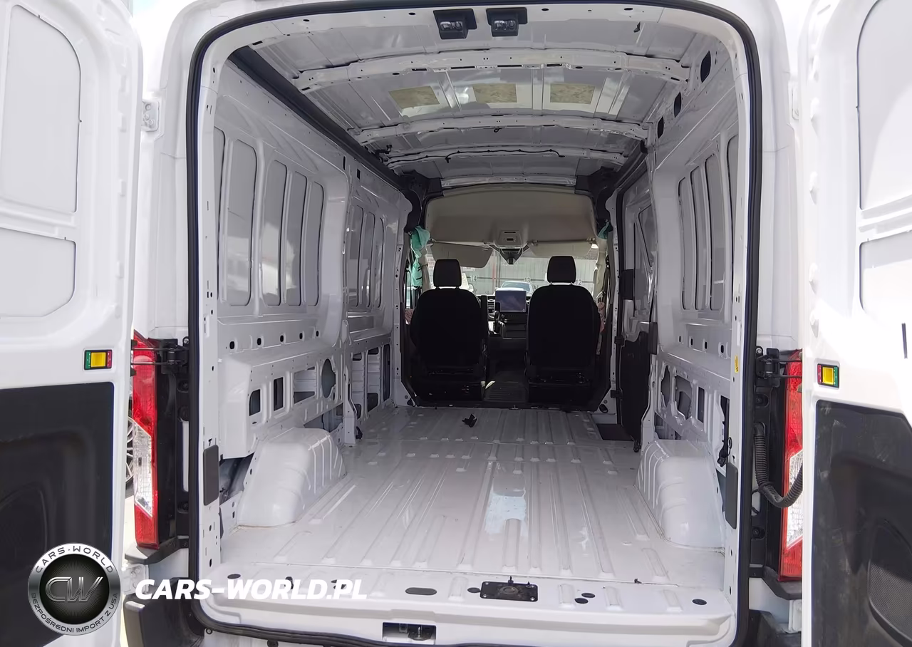 2026 Ford Transit-250 VIN:1FTBR1C82TKA91576 - 8