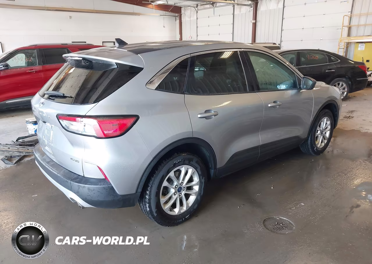 2022 Ford Escape Se VIN:1FMCU9G61NUB12768 - 4