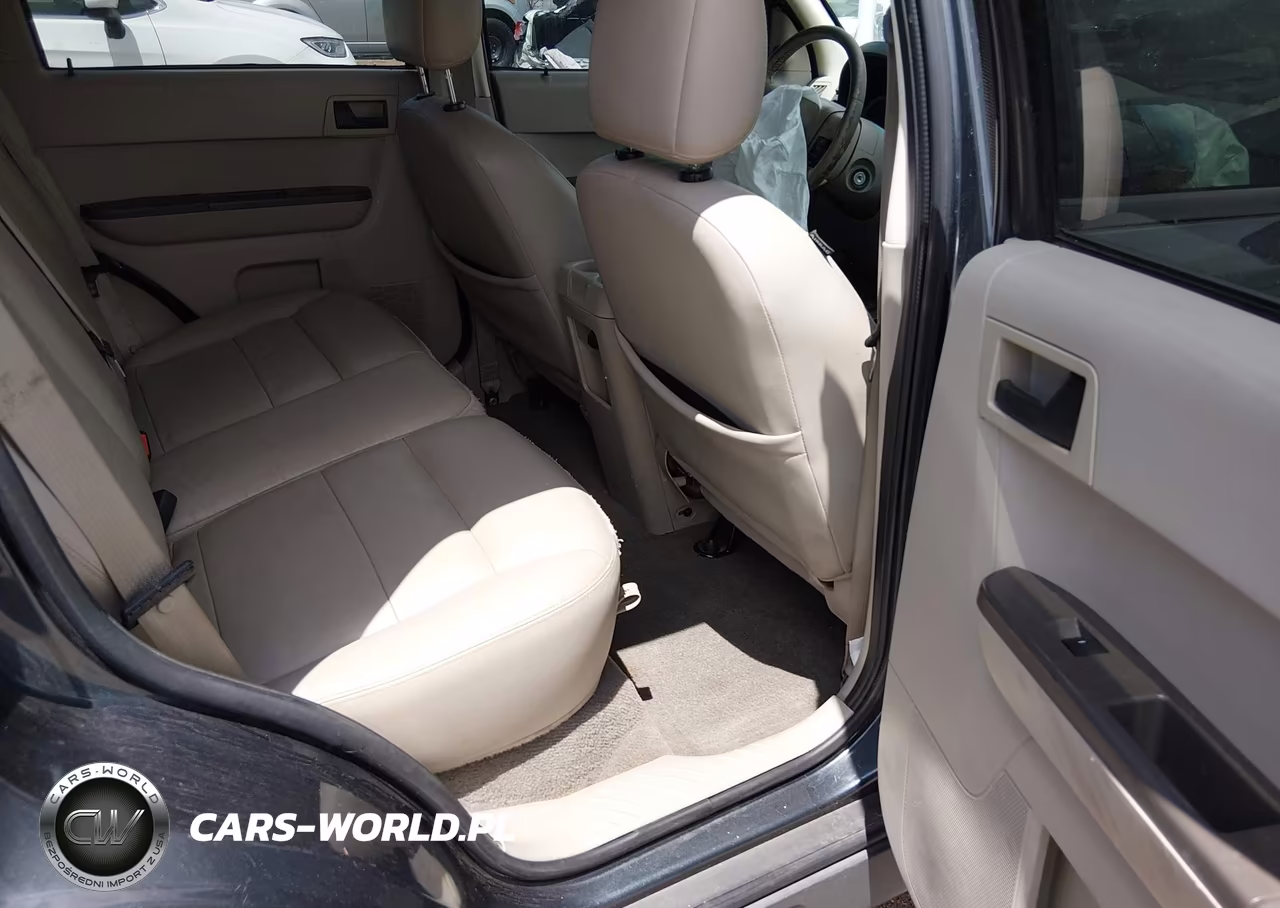 2008 Ford Escape Hybrid VIN:1FMCU49H18KD77420 - 8