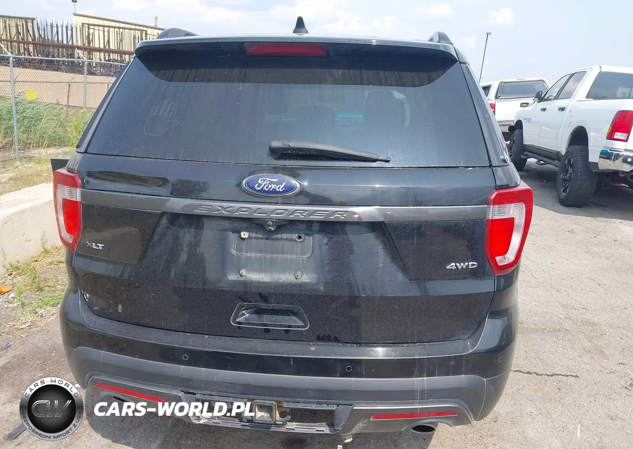 2017 Ford Explorer Xlt VIN:1FM5K8D89HGA10071 - 16
