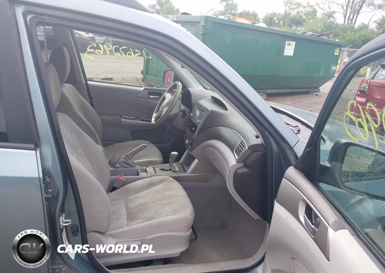 2010 Subaru Forester 2.5X Premium VIN:JF2SH6CC8AH717406 - 5