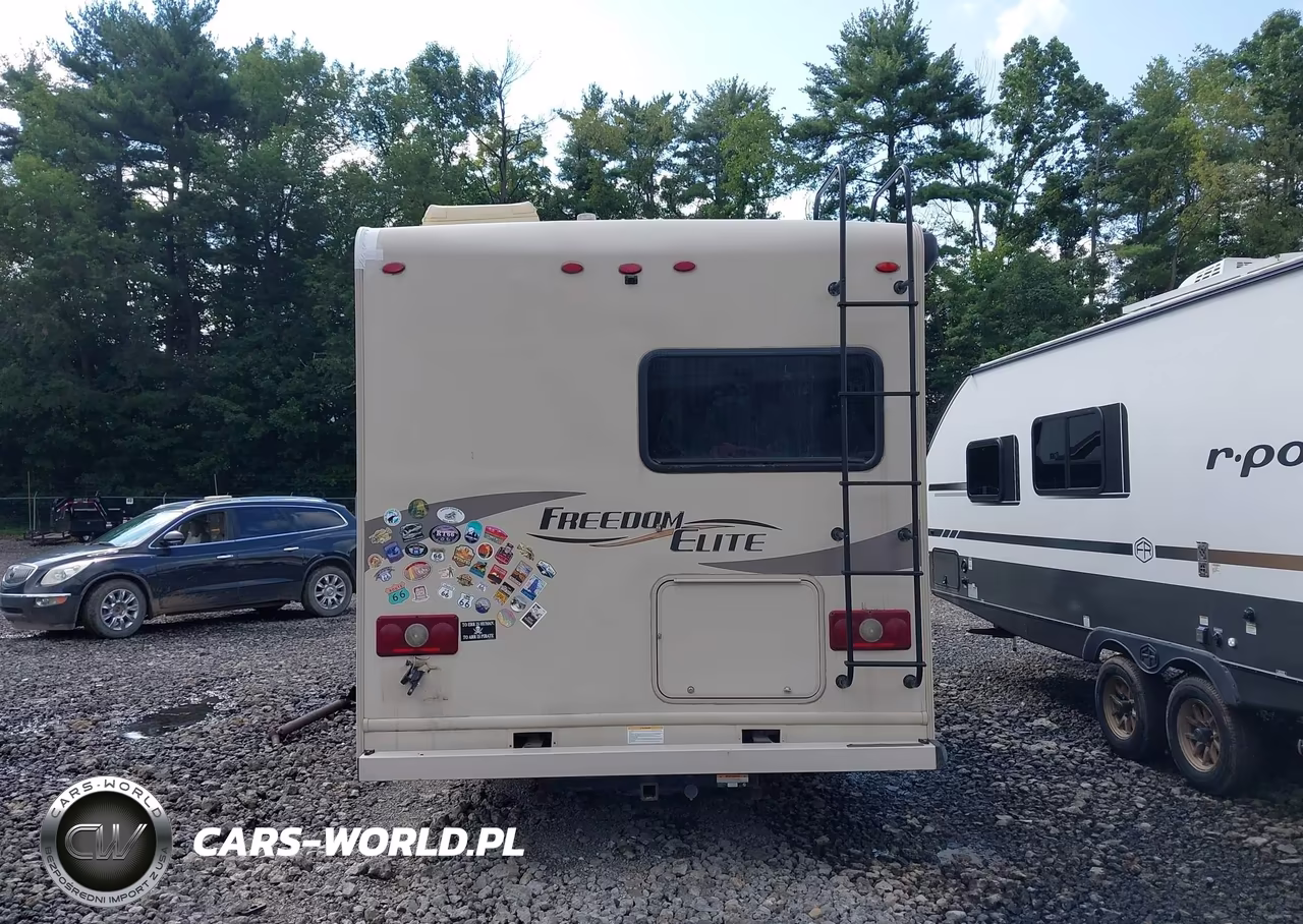 2017 Ford E-350 Cutaway VIN:1FDWE3FS3HDC31657 - 8