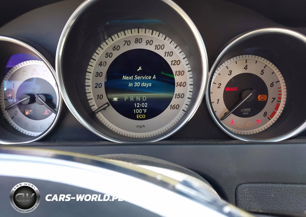 2013 Mercedes-Benz C 300 Sport 4Matic VIN:WDDGF8AB8DR256728 - 7
