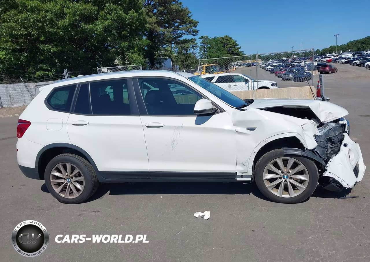 2017 BMW X3 xDrive28I VIN:5UXWX9C39H0T19732 - 13