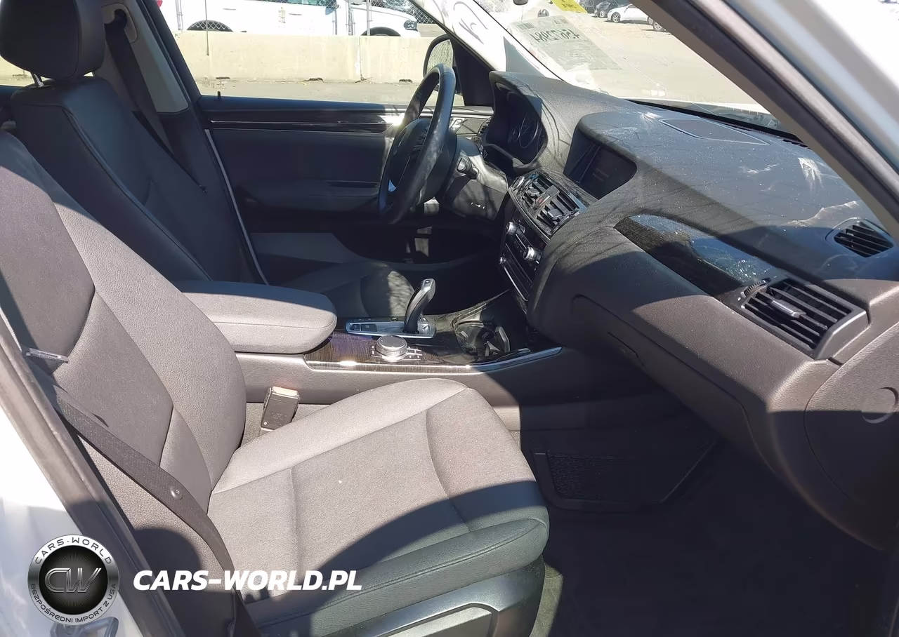 2017 BMW X3 xDrive28I VIN:5UXWX9C39H0T19732 - 5