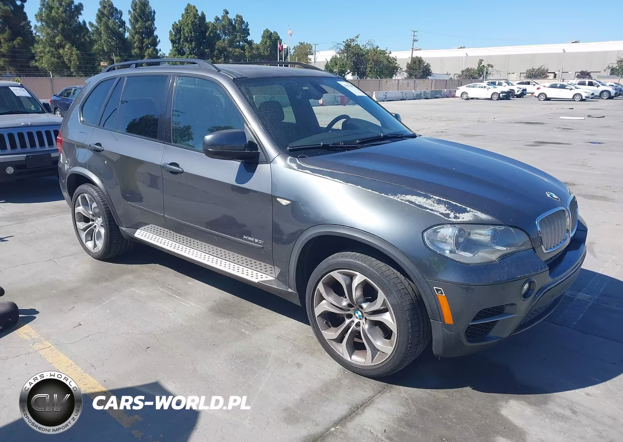 2012 BMW X5 xDrive50I VIN:5UXZV8C51CL425419 - 1