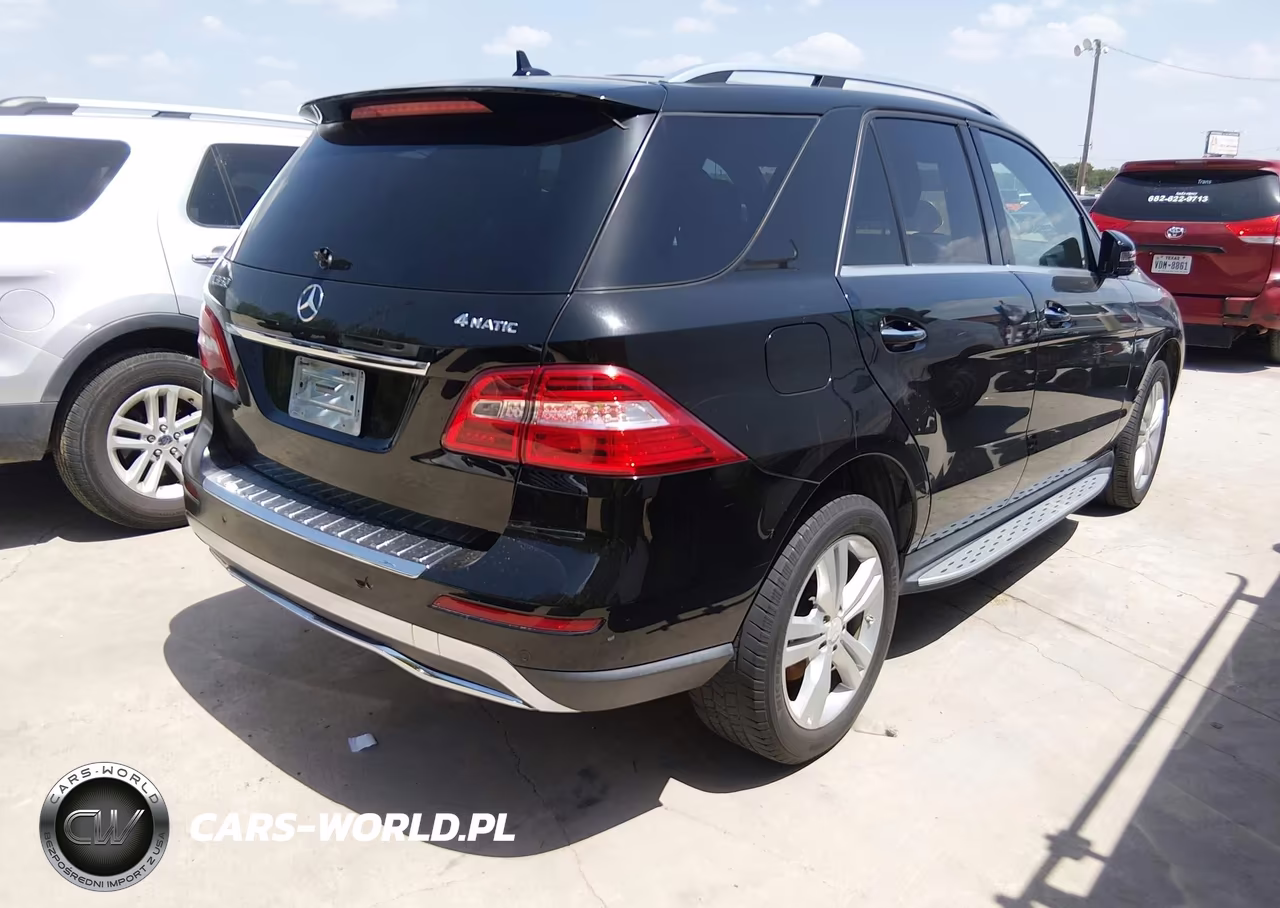 2012 Mercedes-Benz Ml 350 4Matic VIN:4JGDA5HB2CA030869 - 4