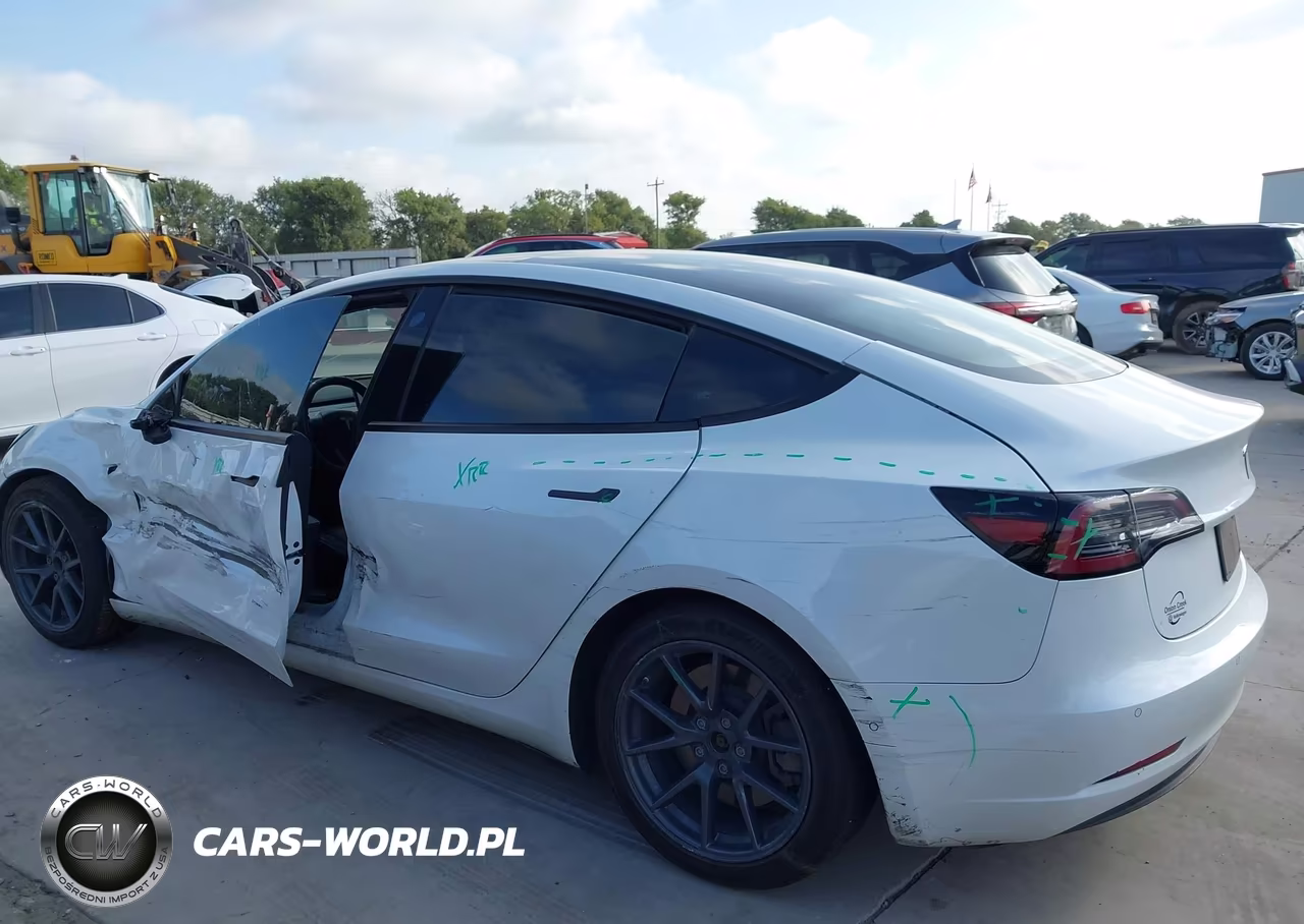 2021 Tesla Model 3 Standard Range Plus Rear-Wheel Drive VIN:5YJ3E1EA2MF027438 - 14