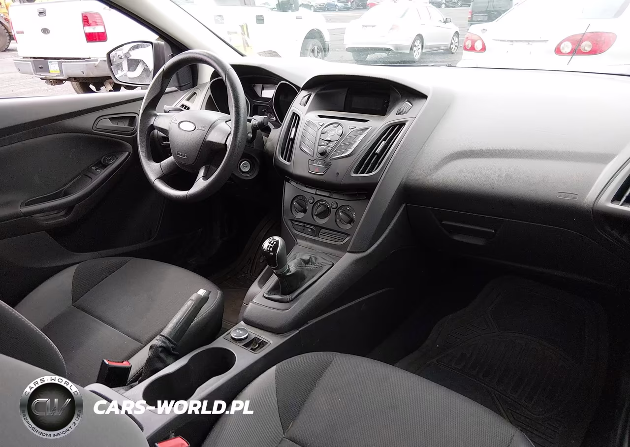 2013 Ford Focus S VIN:1FADP3E25DL288164 - 5