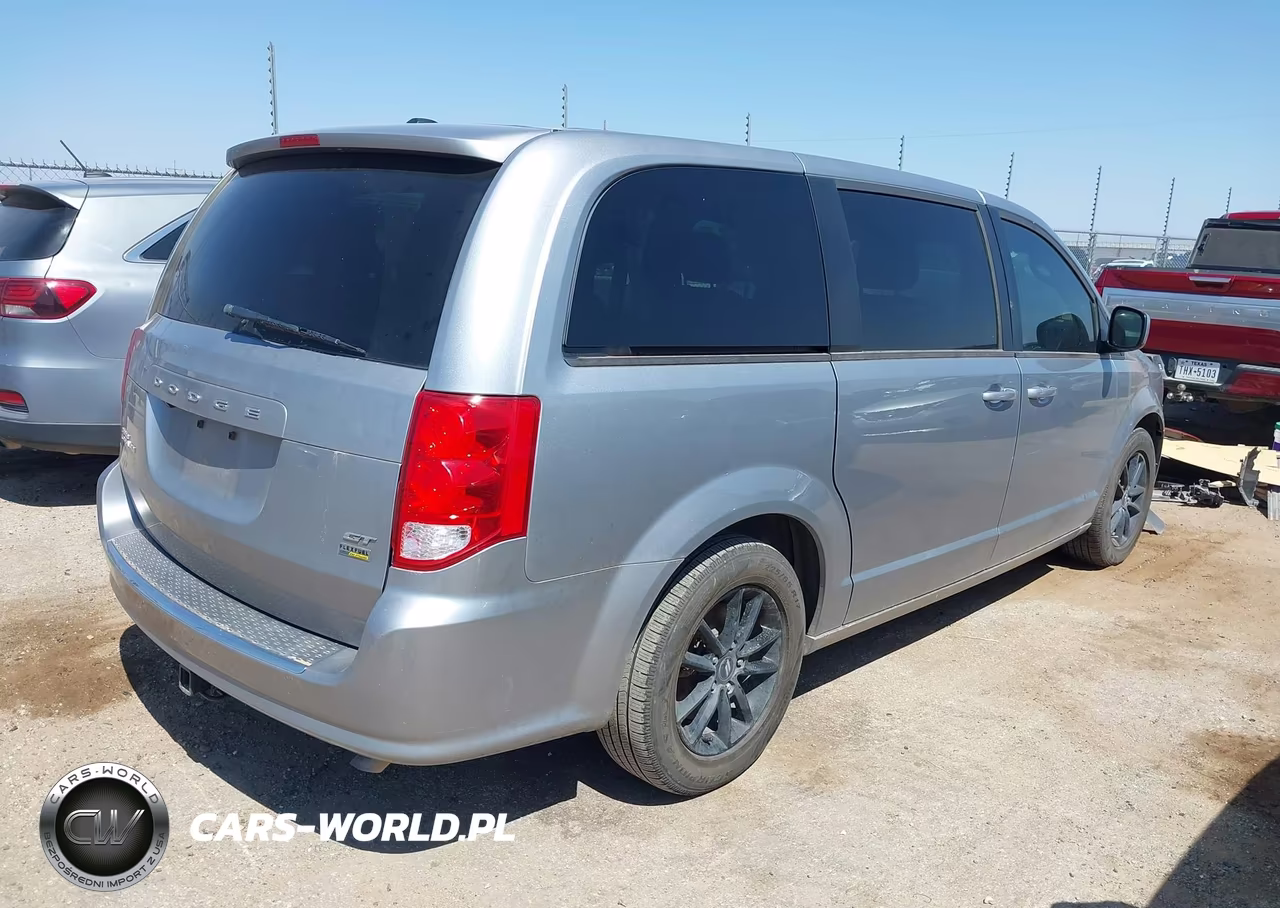 2019 Dodge Grand Caravan Gt VIN:2C4RDGEG6KR690016 - 4