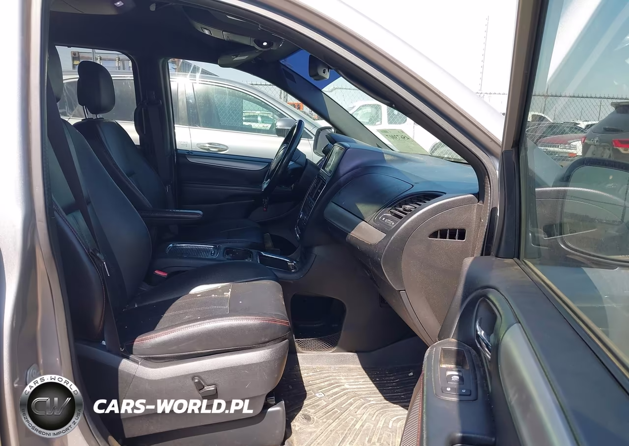 2019 Dodge Grand Caravan Gt VIN:2C4RDGEG6KR690016 - 5