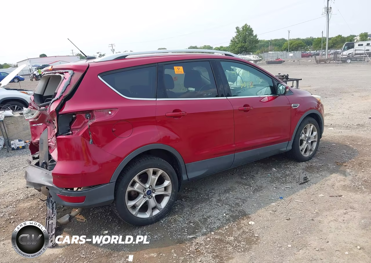 2016 Ford Escape Titanium VIN:1FMCU9J9XGUB90374 - 4