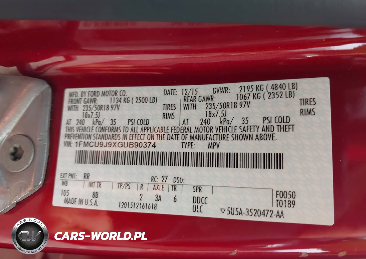 2016 Ford Escape Titanium VIN:1FMCU9J9XGUB90374 - 9