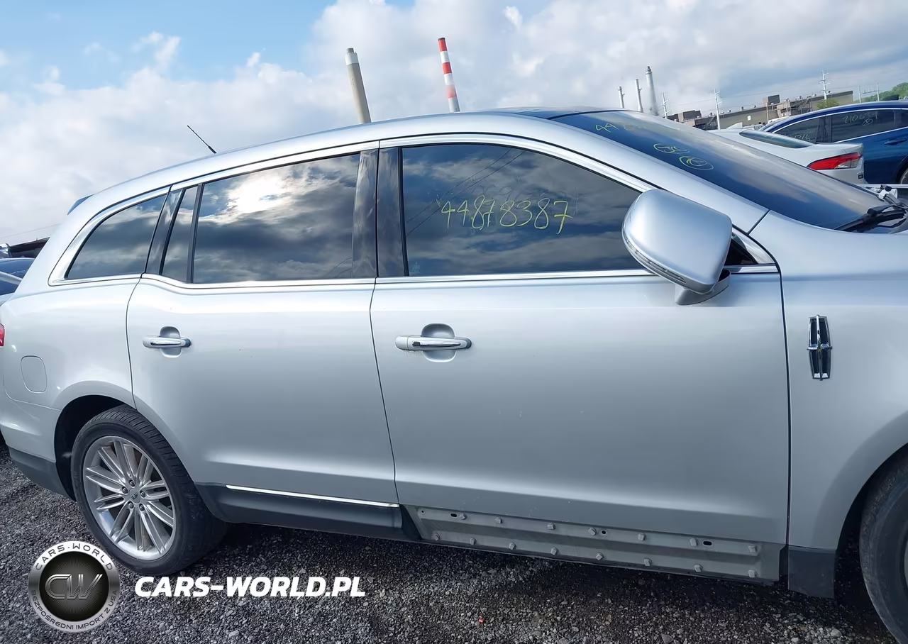 2015 Lincoln Mkt Ecoboost VIN:2LMHJ5AT2FBL03035 - 13