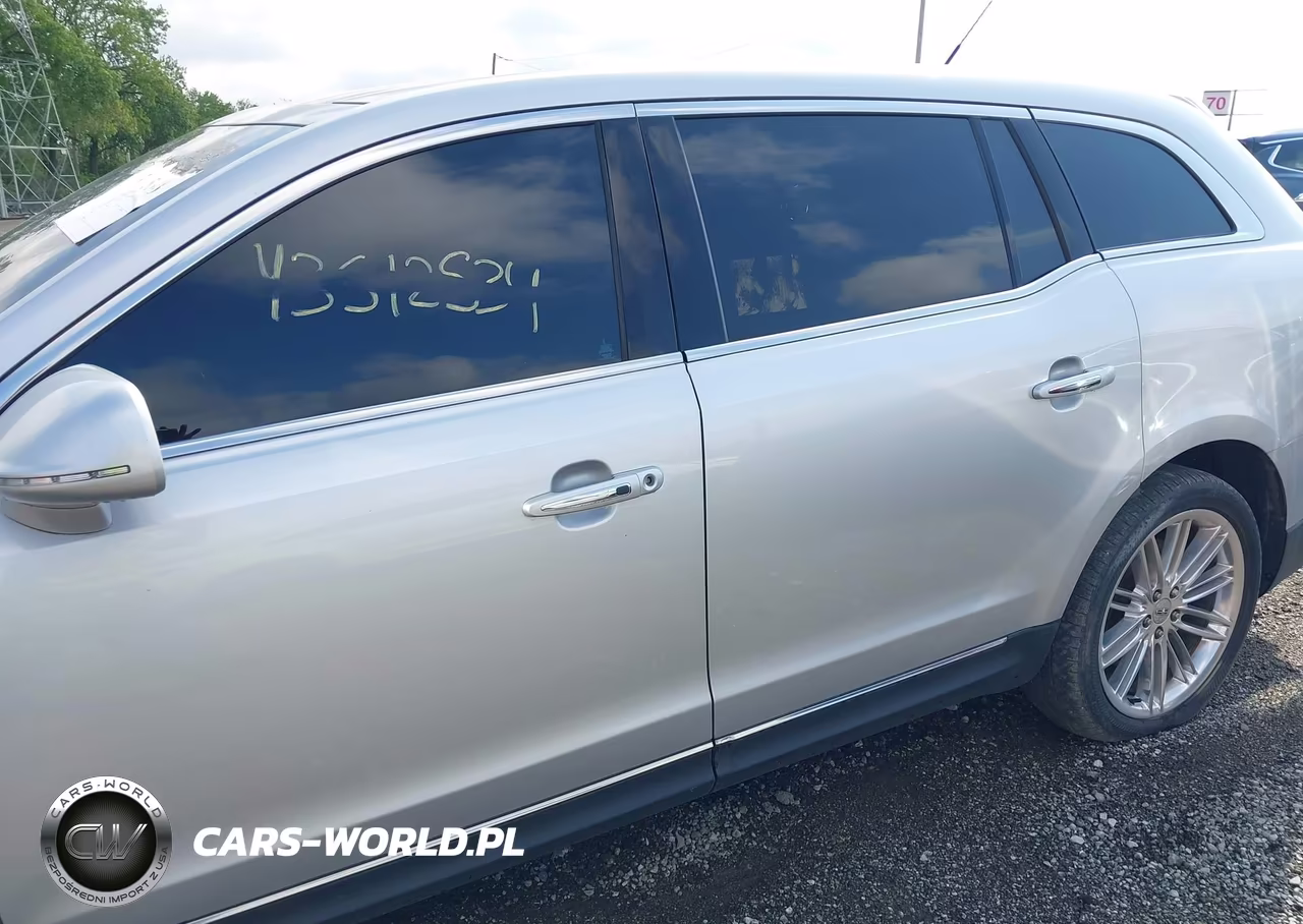 2015 Lincoln Mkt Ecoboost VIN:2LMHJ5AT2FBL03035 - 14