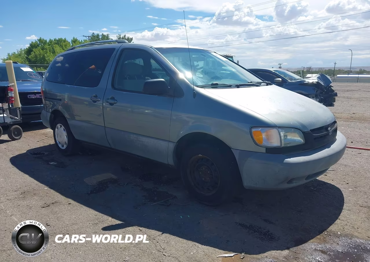 1998 Toyota Sienna Le